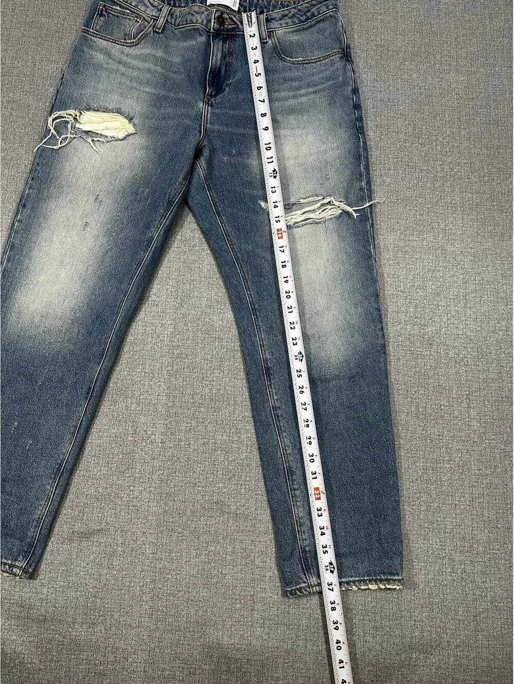 ASOS Design Men’s Distressed Slim Straight Jeans Blue Denim W33 L27